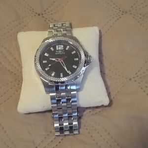 Invicta Model 15201 men's watch